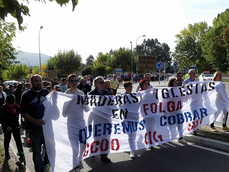 17-09-30 ManifaMaderasIglesiasPorrinho13.JPG